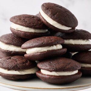8 pack mini whoopie pies